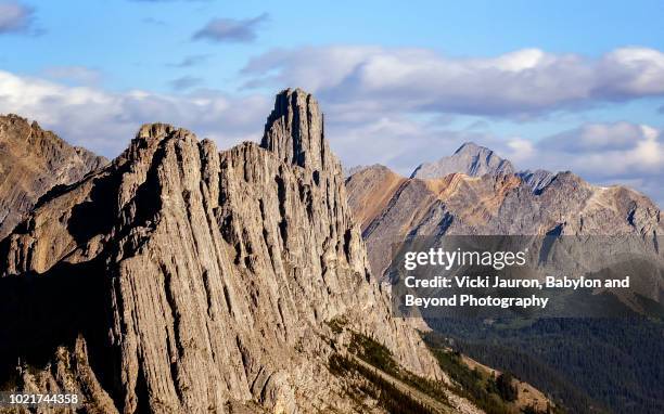 rugged mountain peaks in banff national park, alberta, canada - banff springs hotel stock pictures, royalty-free photos & images