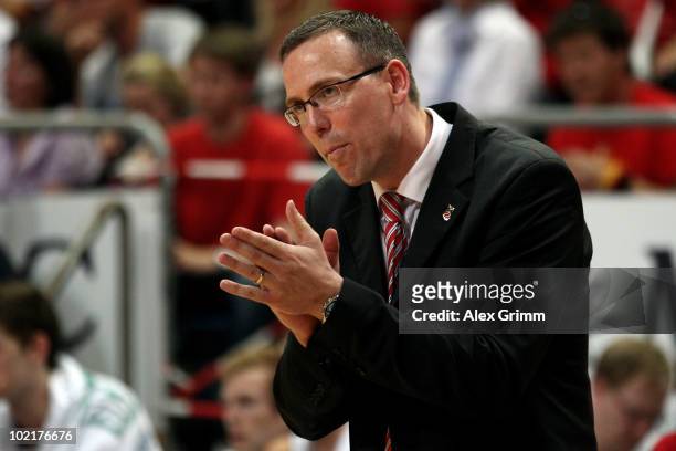 Head coach Chris Fleming of Brose Baskets reacts during game five of the Beko Basketball Bundesliga play off finals between Brose Baskets Bamberg and...
