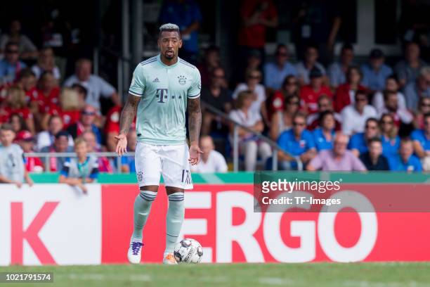 Jerome Boateng of Bayern Muenchen controls the ball during the DFB Cup first round match between SV Drochtersen-Assel and Bayern Muenchen at...