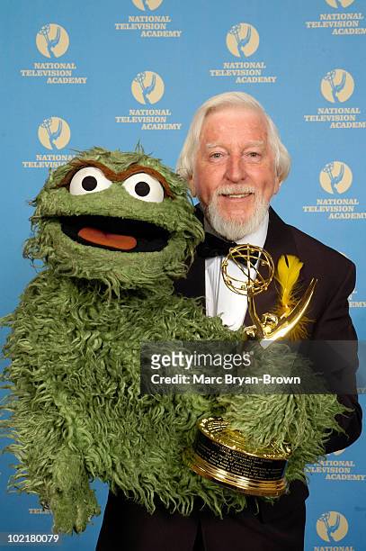 Caroll Spinney, Recipient of the Lifetime Achievement Award at the 33rd Annual Creative Arts EMMY Awards, with Oscar the Grouch
