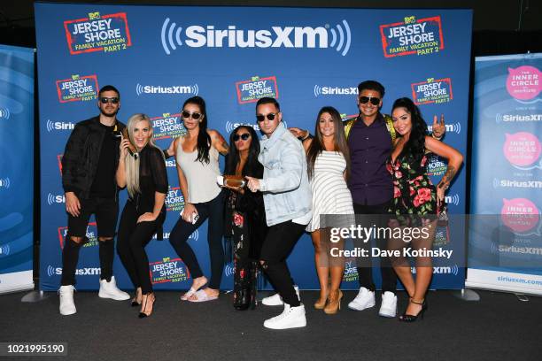 Jenny McCarthy, Mike 'The Situation' Sorrentino, Paul DelVecchio aka Pauly D, Nicole 'Snooki' Polizzi, Vinny Guadagnino, Jenni Farley aka JWoww,...