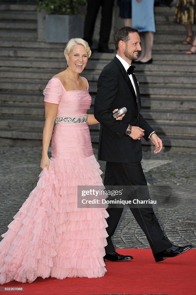 Crown Princess Victoria And Daniel Westling Wedding - Gala Performance - Arrivals