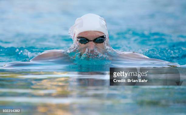 Brian Johns swims a first place finish in the mens final of the 400 meter IM at the XLIII Santa Clara International Invitational, a USA Swimming...