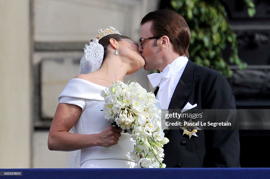 Wedding Of Swedish Crown Princess Victoria & Daniel Westling - Cortege