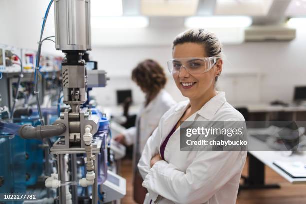 Lab Supervision Lab Supervisor Photos and Premium High Res Pictures - Getty Images