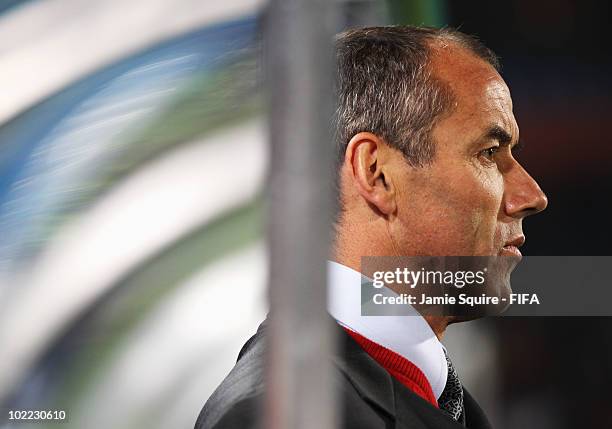 Paul Le Guen head coach of Cameroon looks on prior to the 2010 FIFA World Cup South Africa Group E match between Cameroon and Denmark at Loftus...