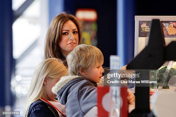 Sara Leonardi arrives with Glenn McGrath's children James and Holly for the premiere of "Toy Story 3" at IMAX Darling Harbour on June 20, 2010 in...