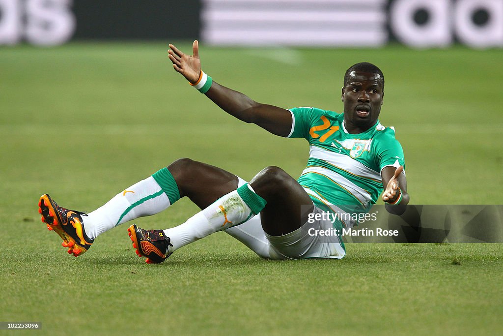 Brazil v Ivory Coast: Group G - 2010 FIFA World Cup