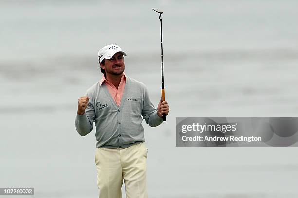 Graeme McDowell of Northern Ireland celebrates making par on the 18th hole to win the 110th U.S. Open at Pebble Beach Golf Links on June 20, 2010 in...