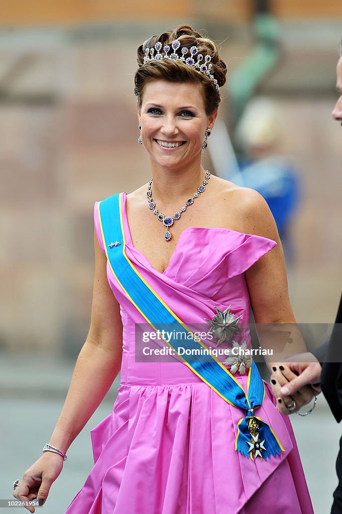 Wedding Of Swedish Crown Princess Victoria & Daniel Westling - Cortege