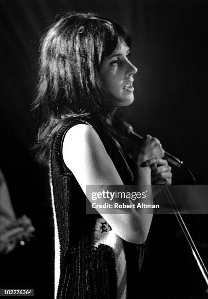 Singer Grace Slick of the Jefferson Airplane performs onstage at The Family Dog At The Great Highway on February 4, 1970 in San Francisco, California.