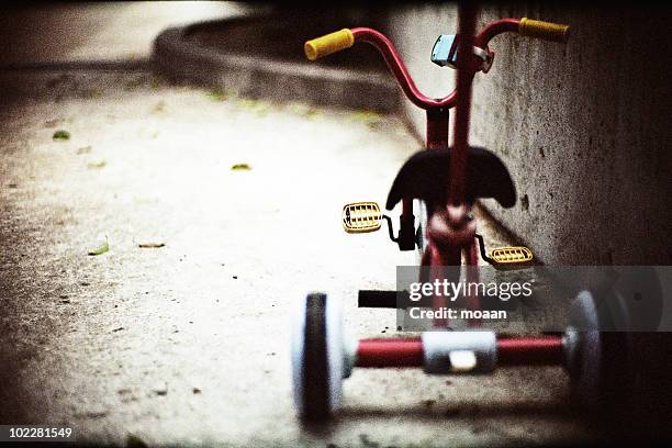 absence - tricycle stock pictures, royalty-free photos & images