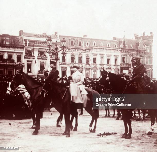 Albert I and Elisabeth of Bavaria at Liége, Belgium, circa 1914-circa 1918. King Albert I and Elisabeth, Queen of Belgium . Photograph from a series...