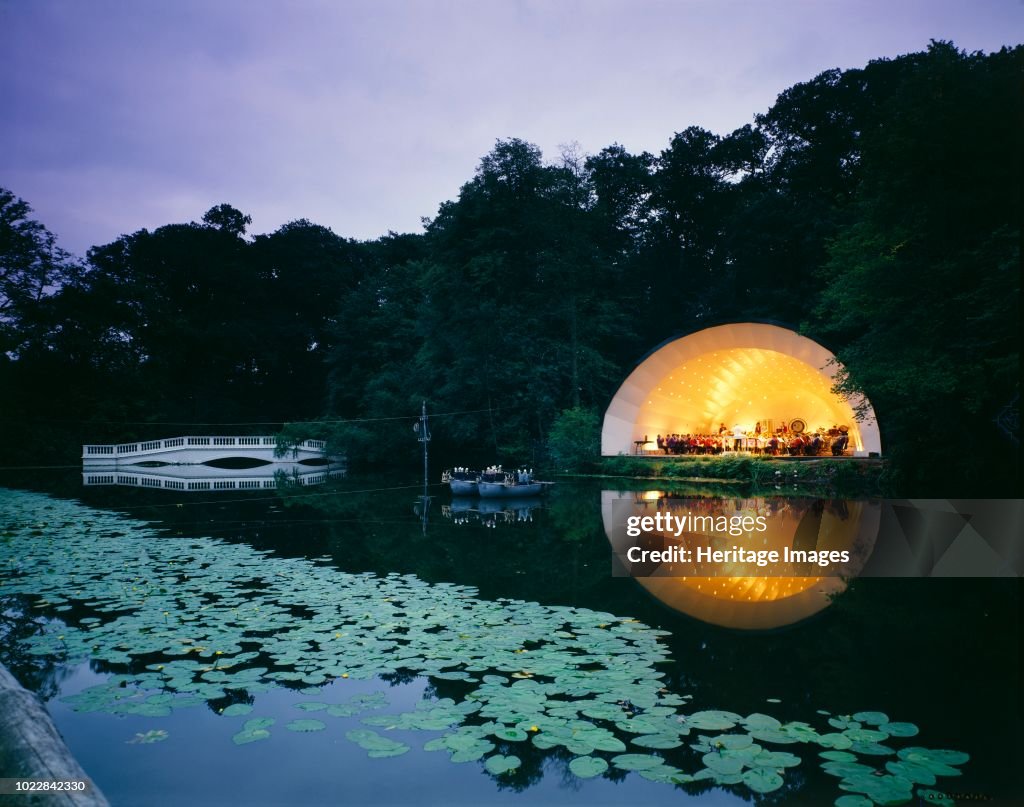 Concert Bowl By The Lake