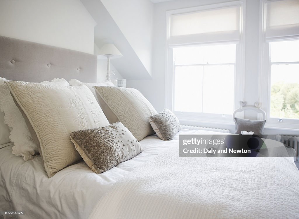 Tranquil bedroom