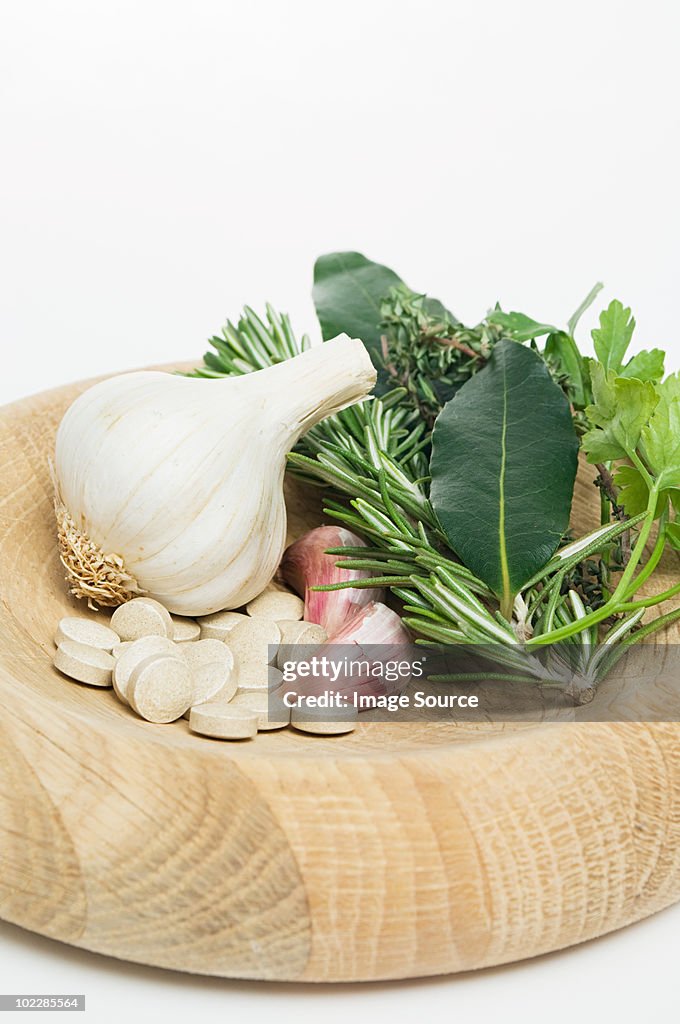 Garlic herbs and tablets