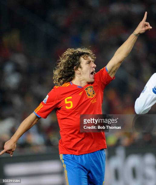 Carles Puyol of Spain during the 2010 FIFA World Cup South Africa Group H match between Spain and Honduras at Ellis Park Stadium on June 21, 2010 in...