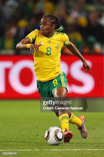 Siphiwe Tshabalala of South Africa in action during the 2010 FIFA World Cup South Africa Group A match between France and South Africa at the Free...