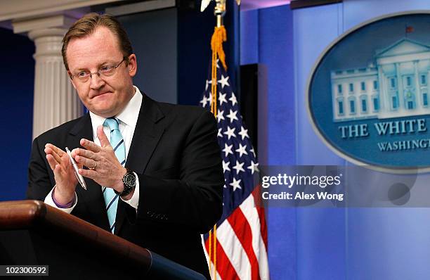 White House Press Secretary Robert Gibbs speaks during the daily news briefing June 22, 2010 at the White House in Washington, DC. Gibbs refused to...