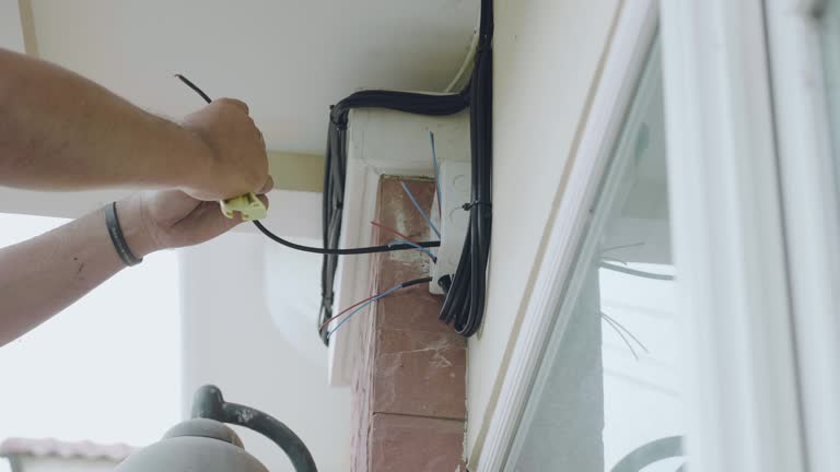 Camera Fitting 297 Cctv Camera Installation Stock Videos, Footage, & 4K Video Clips ...