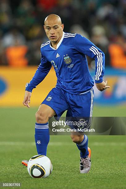 Clemente Rodriguez of Argentina controls the ball during the 2010 FIFA World Cup South Africa Group B match between Greece and Argentina at Peter...