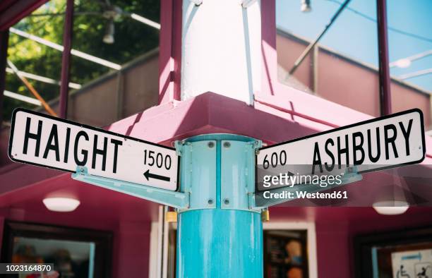 usa, san francisco haight and ashbury streets intersection - straatnaambord stockfoto's en -beelden