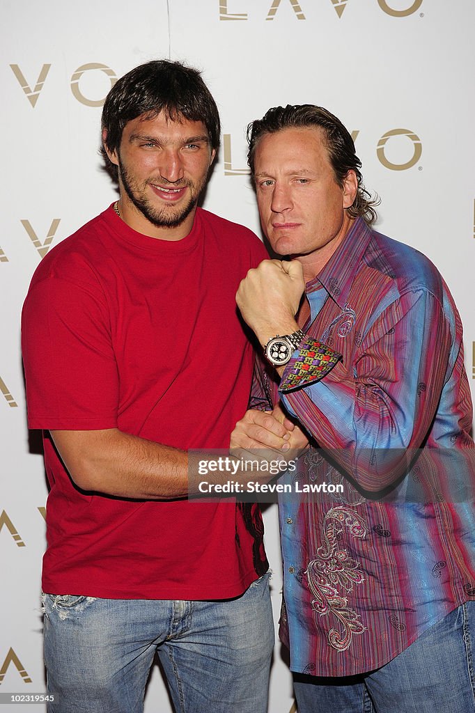 Jeremy Roenick And Alex Ovechkin Host A Pre-NHL Awards Party