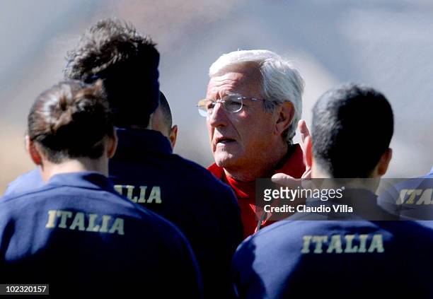 Italy head coach Marcello Lippi instructs his players during an Italy training session at the 2010 FIFA World Cup on June 23, 2010 in Centurion,...