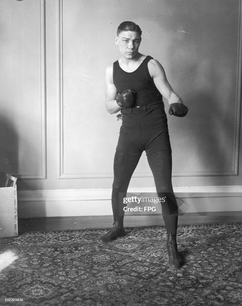 American Boxer Harry Greb Circa 1922 News Photo Getty Images american-boxer-harry-greb-circa-1922-news-photo-getty-images