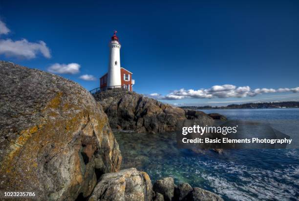 fisgard lighthouse - victoria canada fotografías e imágenes de stock