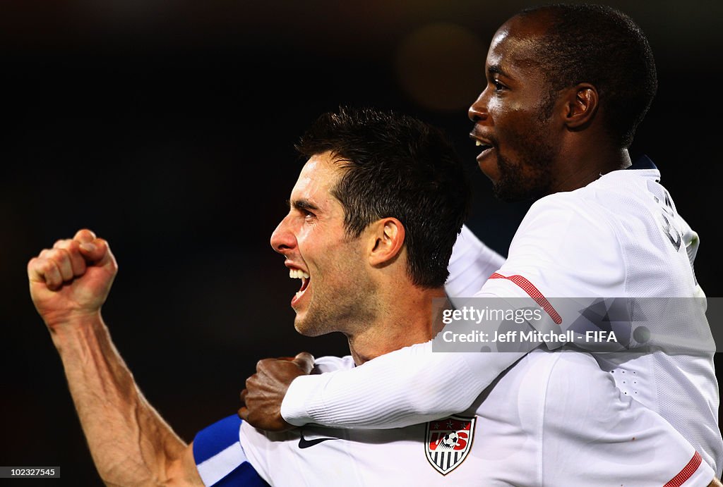 USA v Algeria: Group C - 2010 FIFA World Cup