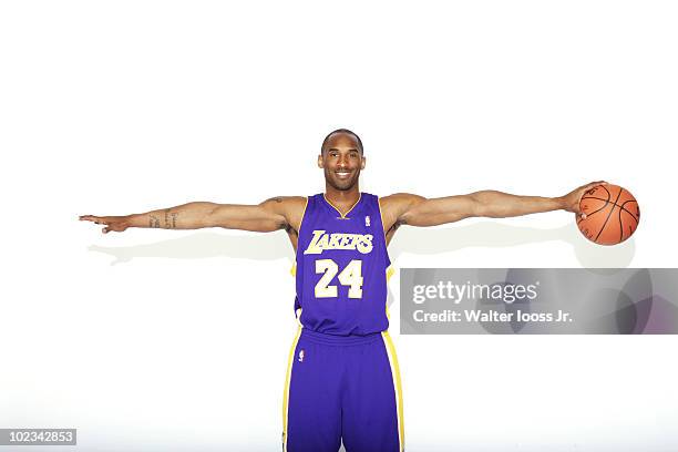 Basketball player Kobe Bryant is photographed for Sports Illustrated on March 25, 2010 in Oklahoma City, Oklahoma. CREDIT MUST READ: Walter Iooss...