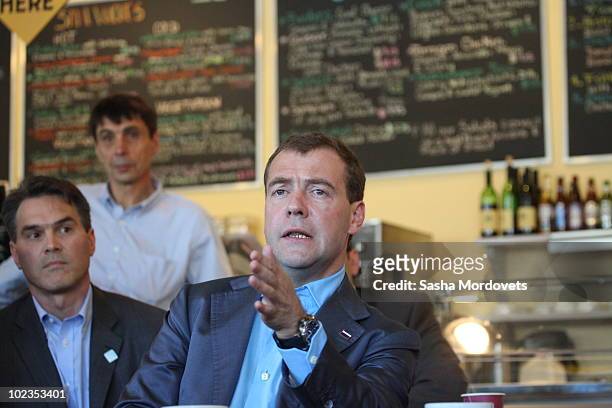 Russian President Dmitry Medvedev meets with Russians by origin, who work in Silicon Valley, at a cafe during Medvedev's visit to American on June...