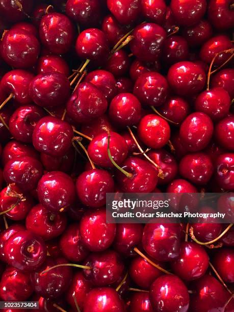 cherries - cherry stock-fotos und bilder