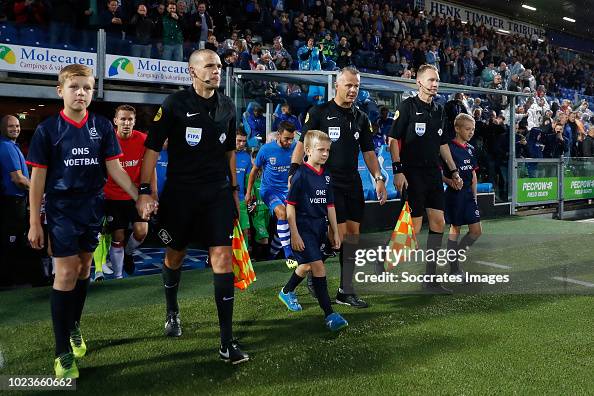Sander Van Roekel Sander van Roekel, referee Bjorn Kuipers, Erwin Zeinstra during the ...