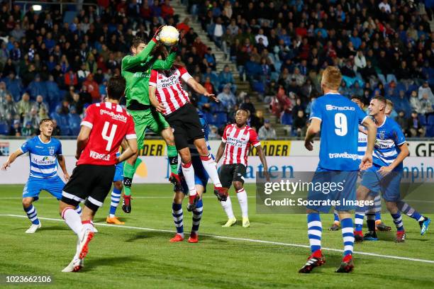 Mickey van der Hart of PEC Zwolle, Luuk de Jong of PSV during the Dutch Eredivisie match between PEC Zwolle v PSV at the MAC3PARK Stadium on August...