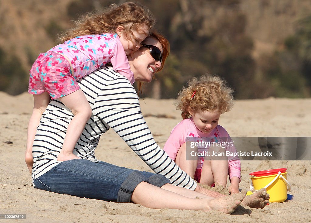 Celebrity Sightings In Los Angeles - June 23, 2010