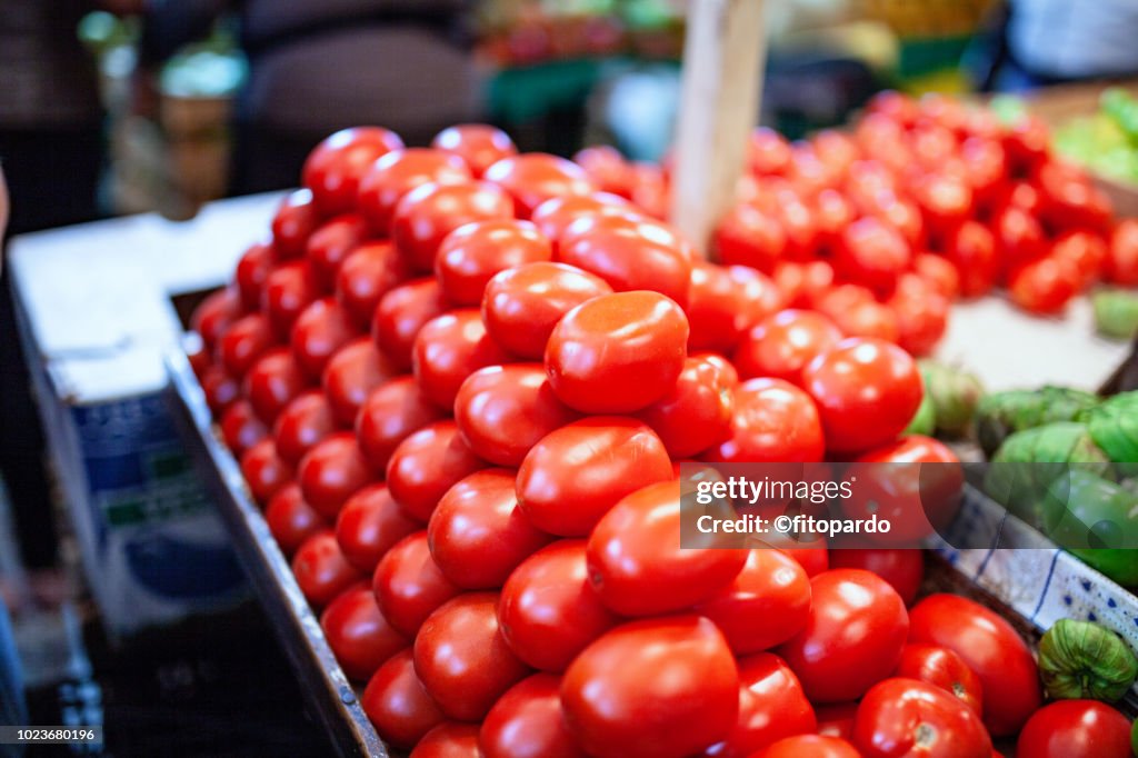 Red Tomato
