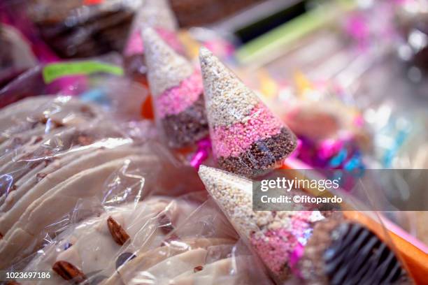 obleas mexican sweet (wafer) and amaranth candy - amaranthus stock pictures, royalty-free photos & images