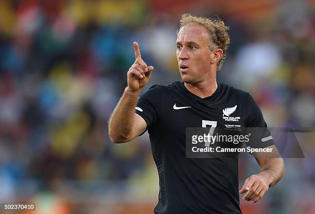 Simon Elliott of New Zealand gestures during the 2010 FIFA World Cup South Africa Group F match between Paraguay and New Zealand at Peter Mokaba...