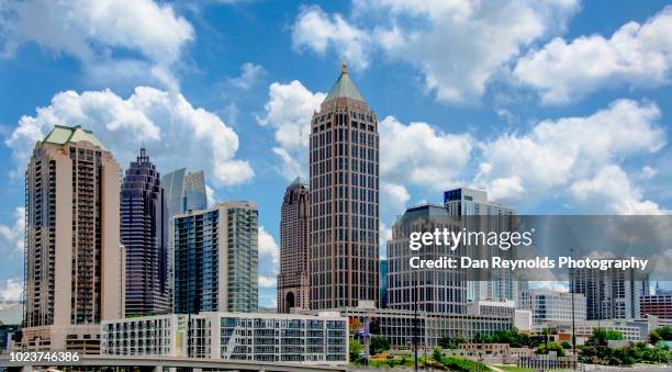 atlanta - atlanta georgia skyline stock pictures, royalty-free photos & images