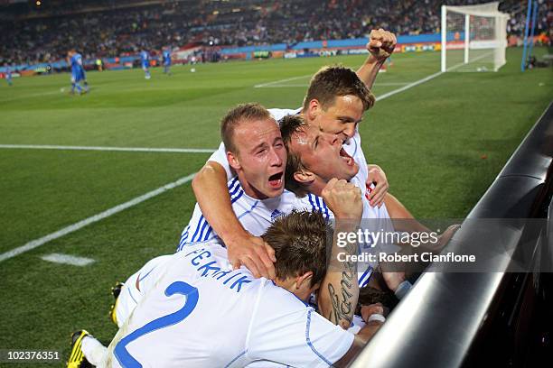 Slovakia players celebrate the second goal by Robert Vittek during the 2010 FIFA World Cup South Africa Group F match between Slovakia and Italy at...