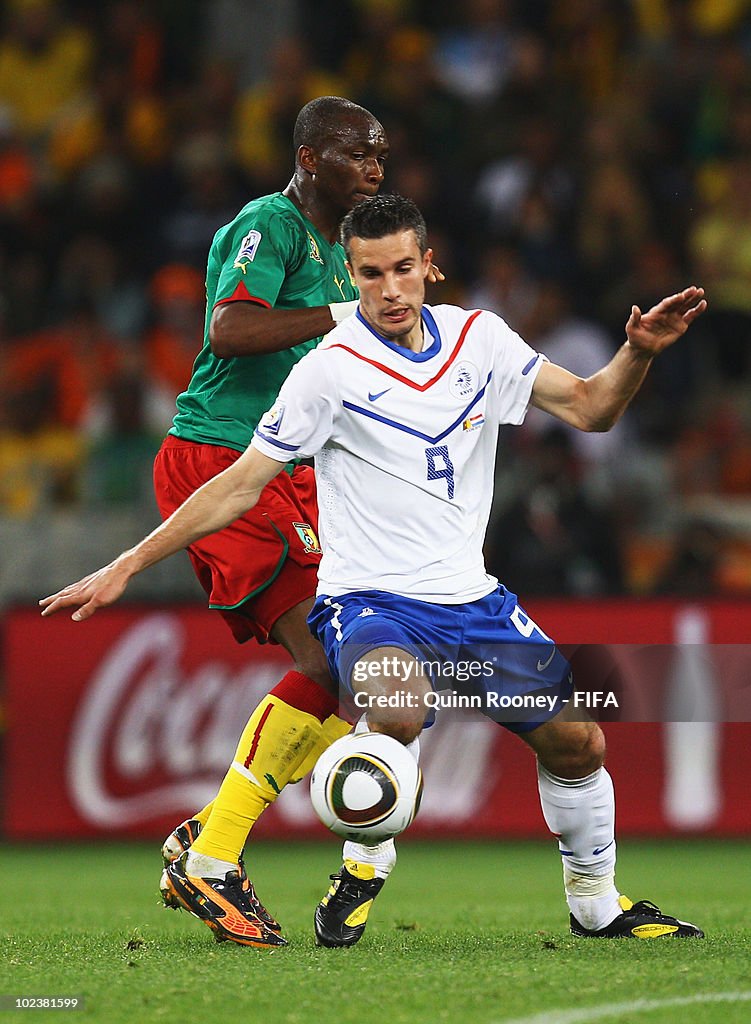Cameroon v Netherlands: Group E - 2010 FIFA World Cup