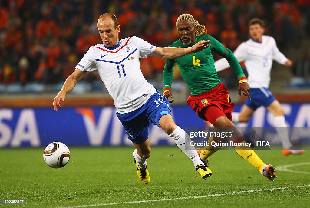 Cameroon v Netherlands: Group E - 2010 FIFA World Cup