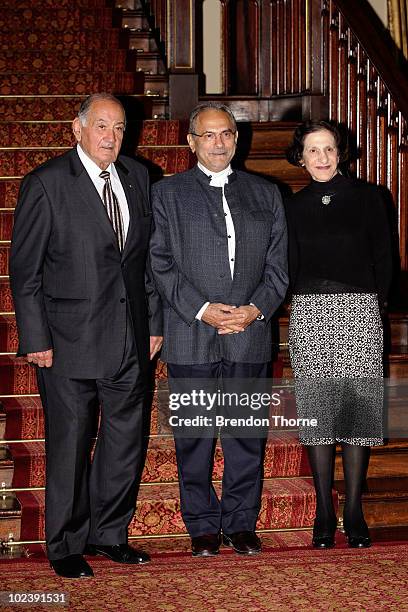 Dr Jose Ramos-Horta , President of the Democratic Repulic of Timor-Leste, poses with Her Excellency Professor Marie Bashir Governor of New South...