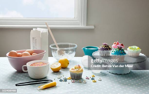 stilllife of baking cakes. - cupcake holder stock pictures, royalty-free photos & images