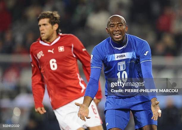 Honduras' midfielder Jerry Palacios reacts during the Group H first round 2010 World Cup football match Switzerland vs. Honduras on June 25, 2010 at...