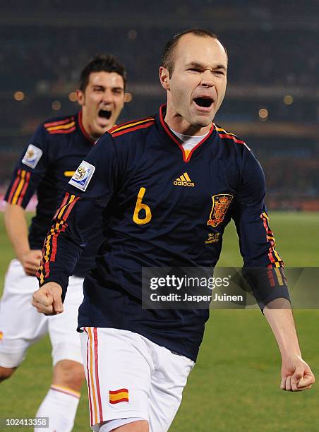 David Iniesta 456 Iniesta Villa Stock Photos, High-Res Pictures, and Images - Getty ...