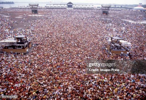 Rock In Rio Photos And Premium High Res Pictures Getty Images rock-in-rio-photos-and-premium-high-res-pictures-getty-images