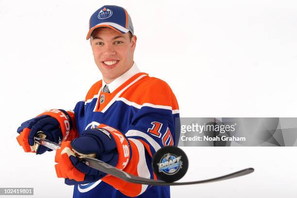 Taylor Hall, drafted first overall by the Edmonton Oilers, poses for a portrait during the 2010 NHL Entry Draft at Staples Center on June 25, 2010 in...